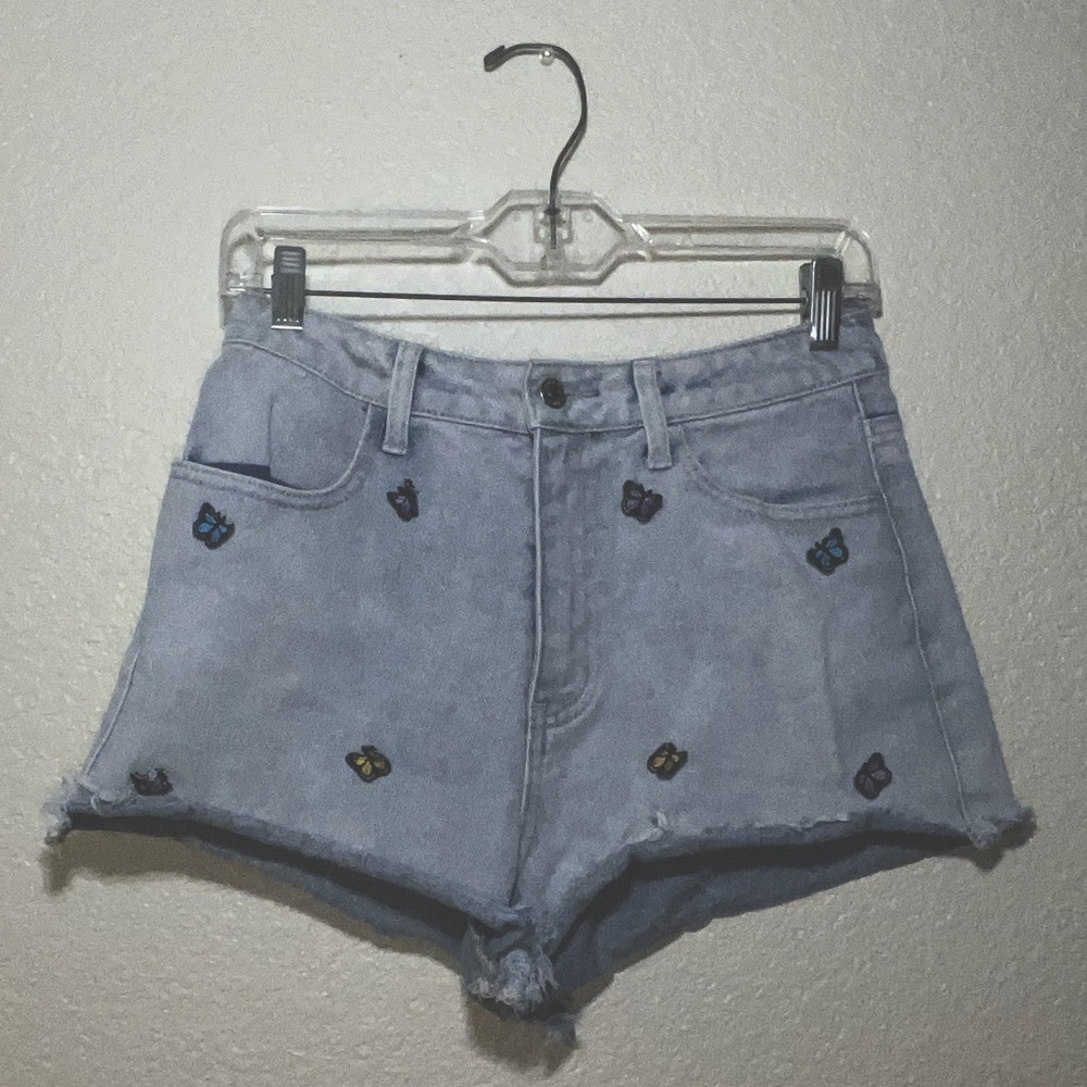 Forever 21 3D butterfly Jean shorts